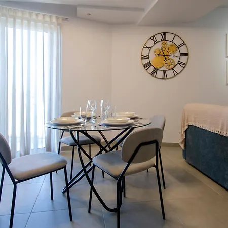 Luxury High-floor Escape With Balcony * Сент Джулианс